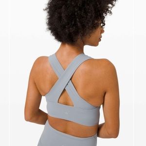 NWT Lululemon Forward Fold Bra